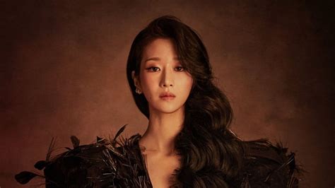 K-drama Eve's new poster features actor Seo Ye-ji in a regal pose