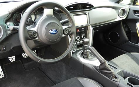 Subaru BRZ Makes Driving Fun Again – WHEELS.ca