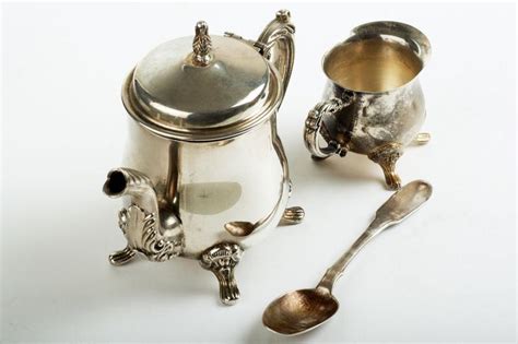 15 Tips for Collecting Antique Silver | LoveToKnow