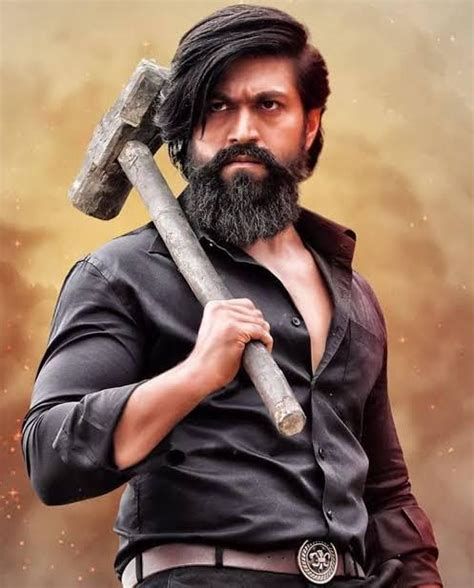 Yash (KGF 2(2022) actor), Age, height, Weight, Size, Wife, Children ...