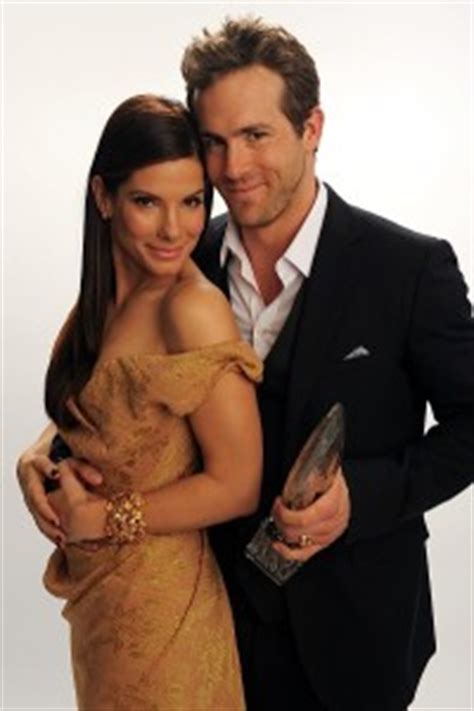 Sandra Bullock And Ryan Reynolds Kiss