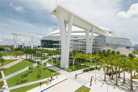 Marlins Park Home of the Miami Marlins Baseball Team - TSR