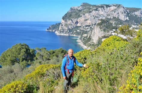 Capri Hiking: ripartono le escursioni - Isola di Capri Portal