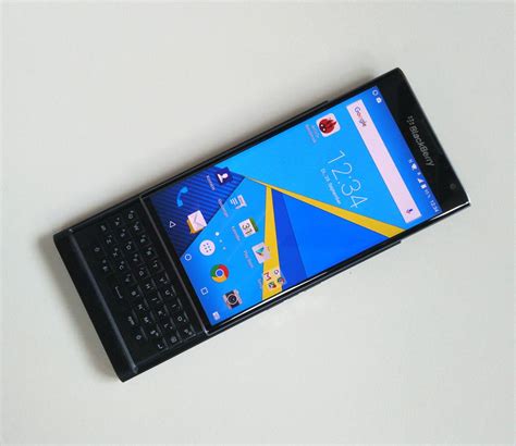 BlackBerry Priv Gets A Mini Review Ahead Of Official Announcement | Ubergizmo