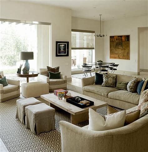 Living Room Sofa Arrangement