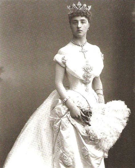 ca. 1875 Marchioness of Londonberry | Grand Ladies | gogm