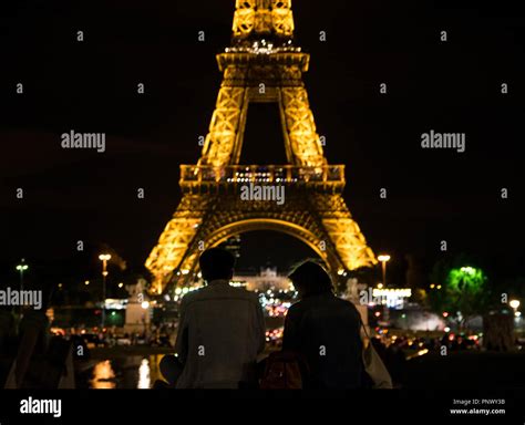 Romantic dinner near the Eiffel Tower Stock Photo - Alamy