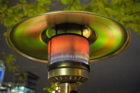 How to use outdoor patio heaters safely - Speaking of Safety