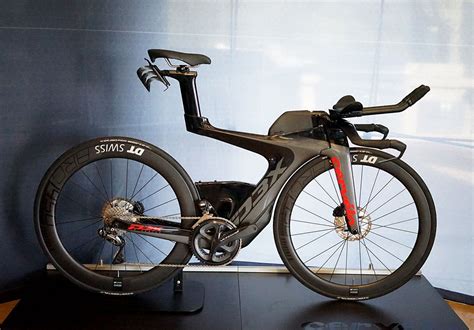 Cervélo Unveils New P3x – Triathlete