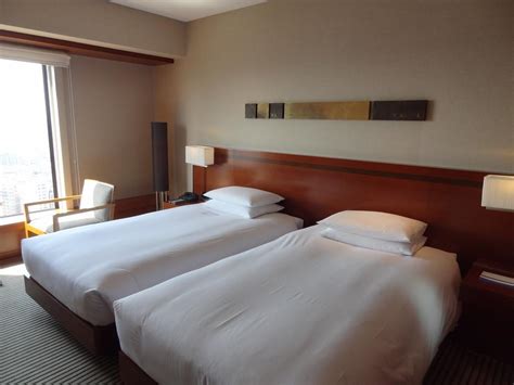 Review: Hyatt Regency Tokyo - Deluxe Room & Atrium Suite Using Points ...