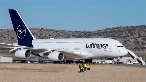 Reaktivierung des Airbus A380: So holt Lufthansa den Reisenjet aus dem Tiefschlaf | STERN.de