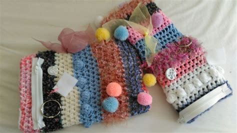 Twiddle Muffs pattern by Bolton NHS | Pattern, Knitting for charity ...