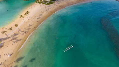 750+ Aerial View Of Waikiki Beach Hawaii Stock Photos, Pictures ...