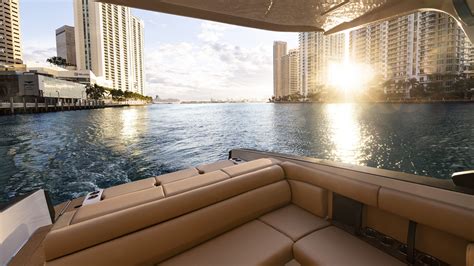 Aviara Boats | Aviara | Premium Luxury Day Boats