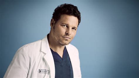 The 'Grey's Anatomy' Season 16 Cast Portraits Are Here (PHOTOS)