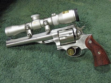 12 Best Revolver Scopes 2023 - Complete Guide