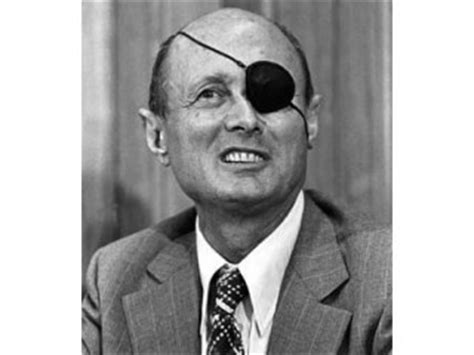 Moshe Dayan biography, birth date, birth place and pictures