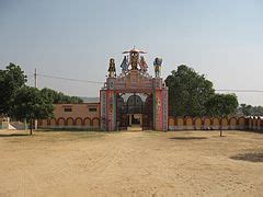 Category:Neemrana - Wikimedia Commons