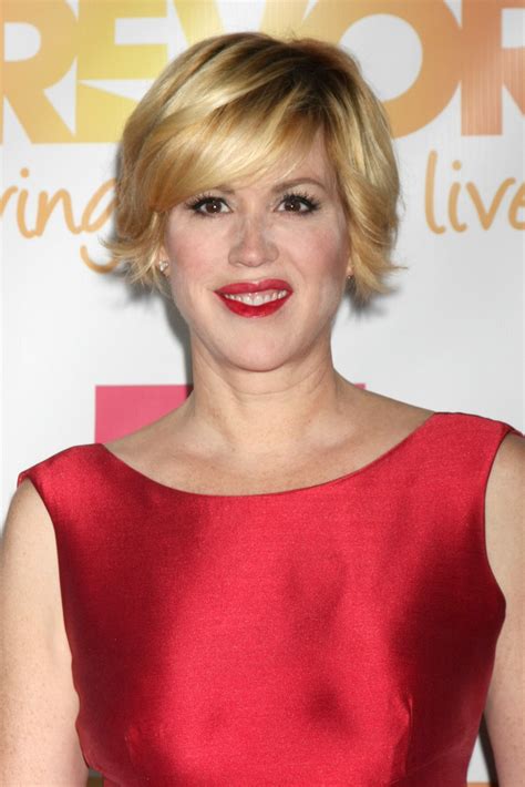 Riverdale: Molly Ringwald Cast in Key Role on New CW Series - canceled ...