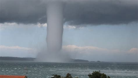 Higgins Storm Chasing | Tornado