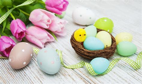 Easter eggs in a nest 5919379 Stock Photo at Vecteezy