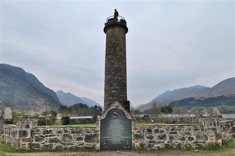 Glenfinnan Monument and Viaduct in Scotland – Butter.and.fly