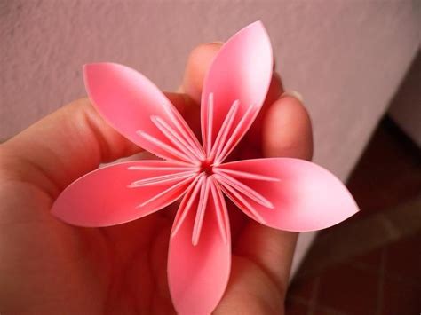 Origami Kusadama Flowers | Sticky note crafts, Origami for beginners, Origami