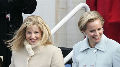 Why Liz Cheney's Confession About Her Sister Has Twitter In A Tizzy