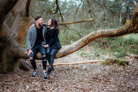 Engagement Photoshoot | Chantry Woods - Harriet Bird Photography