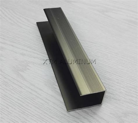 Black Aluminum Angle Trim Manufacturers and Suppliers - China Factory - Xingtaomei