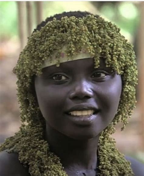 Jarawa Tribe young woman from India | Beauty standards, African tribes, Hadza tribe