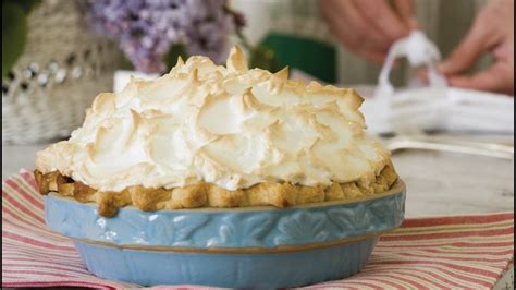 Mile-High Coconut Cream Meringue Pie - YouTube