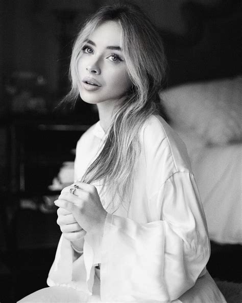 Sabrina Carpenter (Actress) Net Worth, Boyfriend, Bio, Wiki, Age, Height, Weight, Career, Facts ...