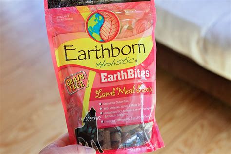 We Love Earthborn Holistic For Earth Day! - Tamara Like Camera