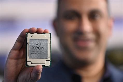 Intel Strengthens 5G Network Infrastructure Offerings