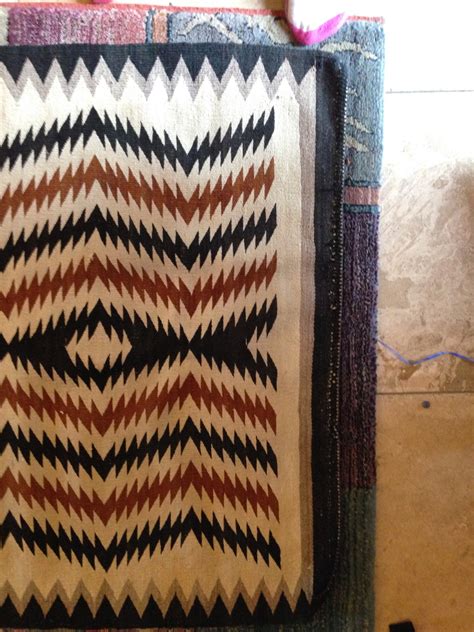 Navajo ? wool rug. What is this pattern called? | Collectors Weekly