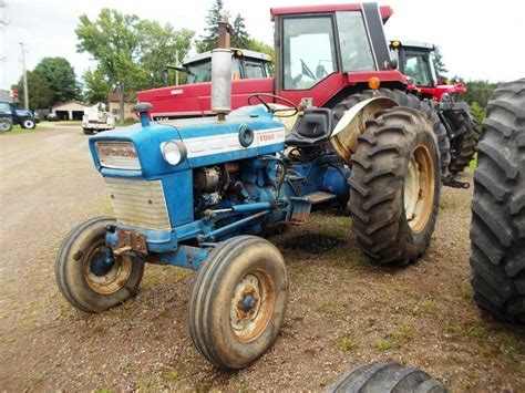 Ford 4000 diesel tractor hp