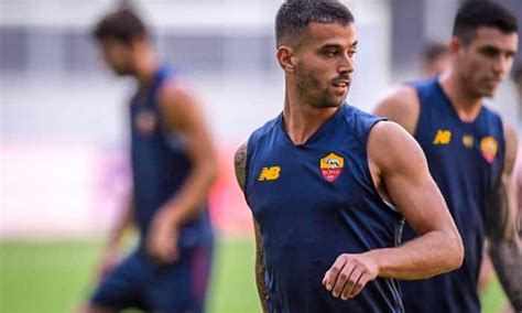 Spinazzola begins working on the pitch