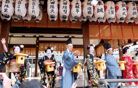 Setsubun: Lễ hội xua đuổi ma quỷ nổi tiếng nhất vào mùa xuân, người Nhật háo hức ăn ehomaki ...