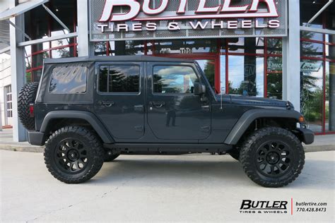 Jeep Wrangler with 20in Fuel Vector Wheels exclusively from Butler ...