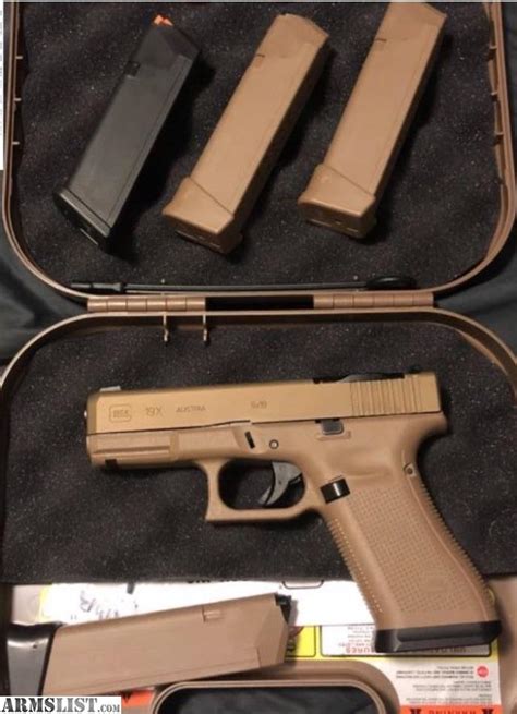 ARMSLIST - For Sale: Glock 19x w/RMR cut