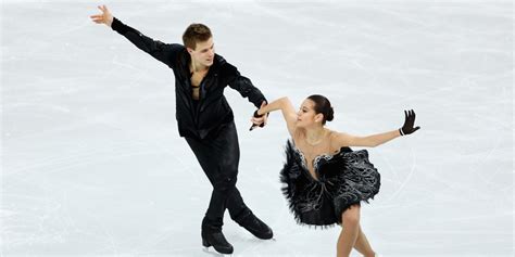 18 Of The Most Eye-Catching Costumes From The Olympic Figure Skating ...