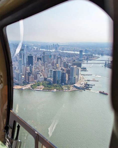 5 BEST Manhattan Helicopter Tours (and how to choose one!)