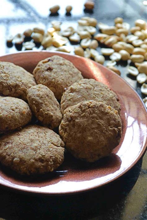 Three ingredients Oats Peanut Cookies Recipe – Gayathri's Cook Spot