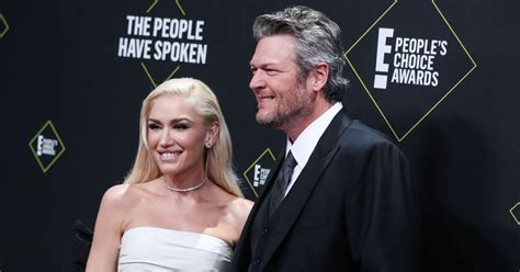 Blake Shelton & Gwen Stefani Sing Surprise Duet At His Concert