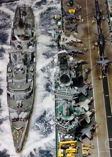 Pin by Alan Braswell on Dioramas | Model warships, Scale model ships ...