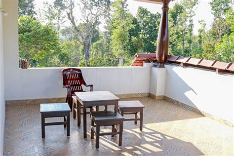 Lake Trail Coorg | Rooms in a Homestay | Coorg Homestay BOOK @ ₹1