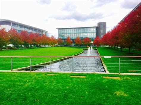 Warwick University Campus, UK - Autumn : pics