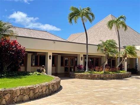 Resort in Maui | Sheraton Maui Resort and Spa | Maui resorts, Maui hotels, Sheraton maui