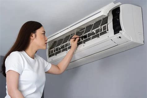 6 DIY Ways to Clean Your Air Conditioner To Keep Your House Cool - PG1 Aircond